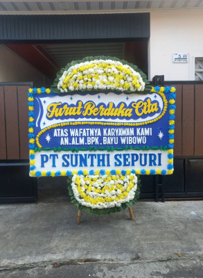 Papan Bunga Duka di Meras